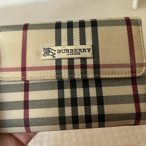 Burberry Wallet - Picture 1 of 5